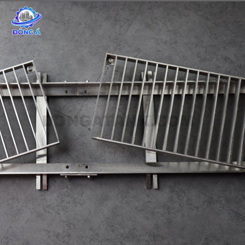 Nắp rãnh thoát nước Grating nan ngang - tải trung bình
